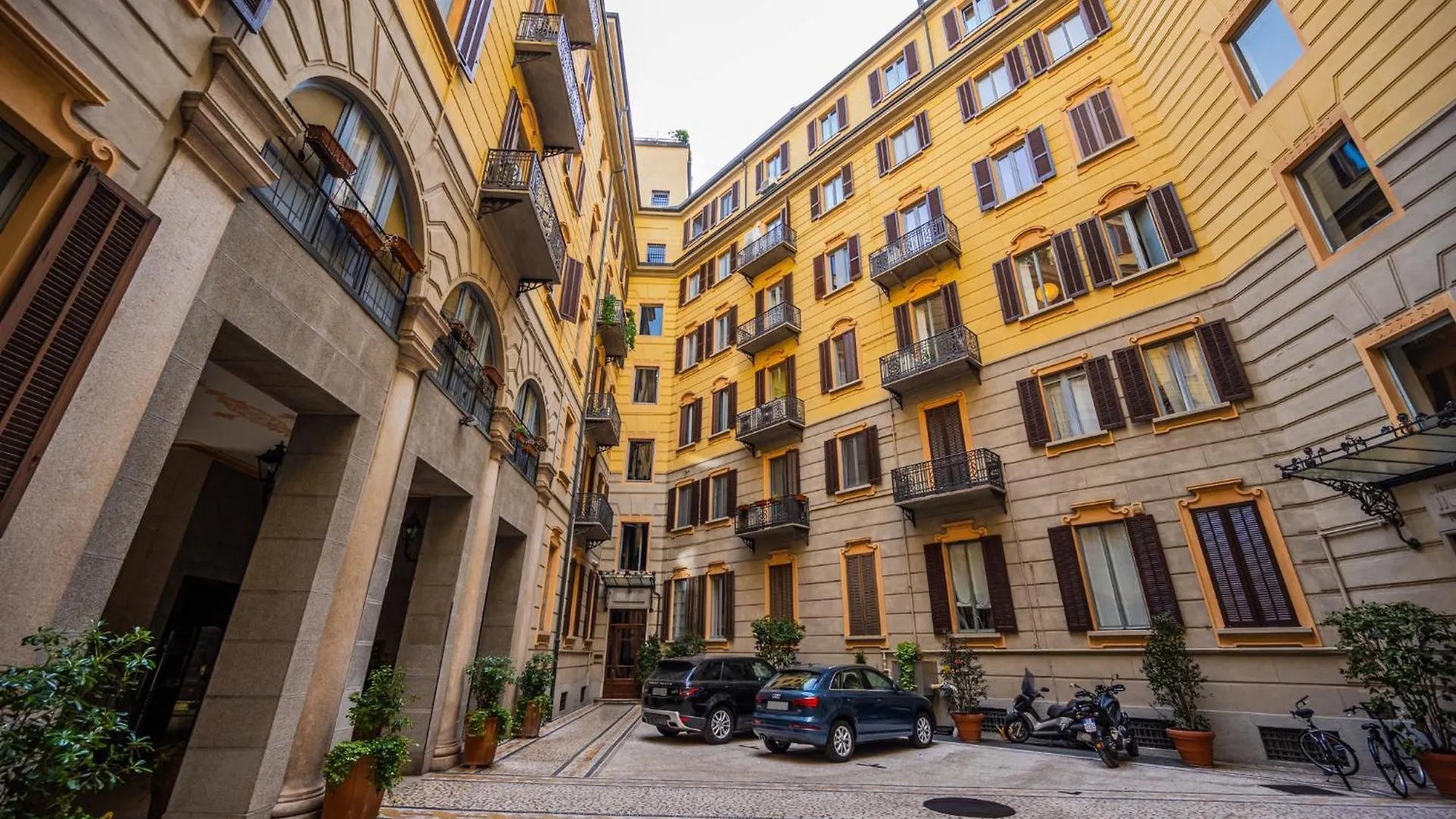 Design Studio In The Heart Of Milan